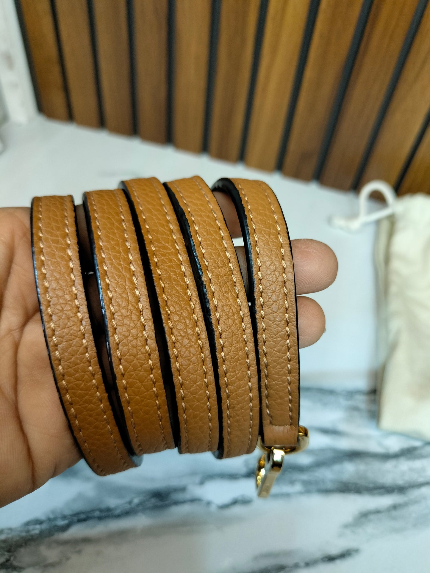 Loewe Puzzle Mini Grained Light Caramel GHW 2022