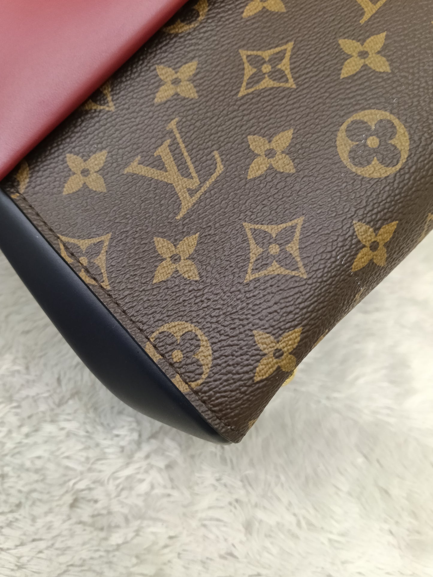 LV Cluny BB Cu Monogram LDV MC 2018