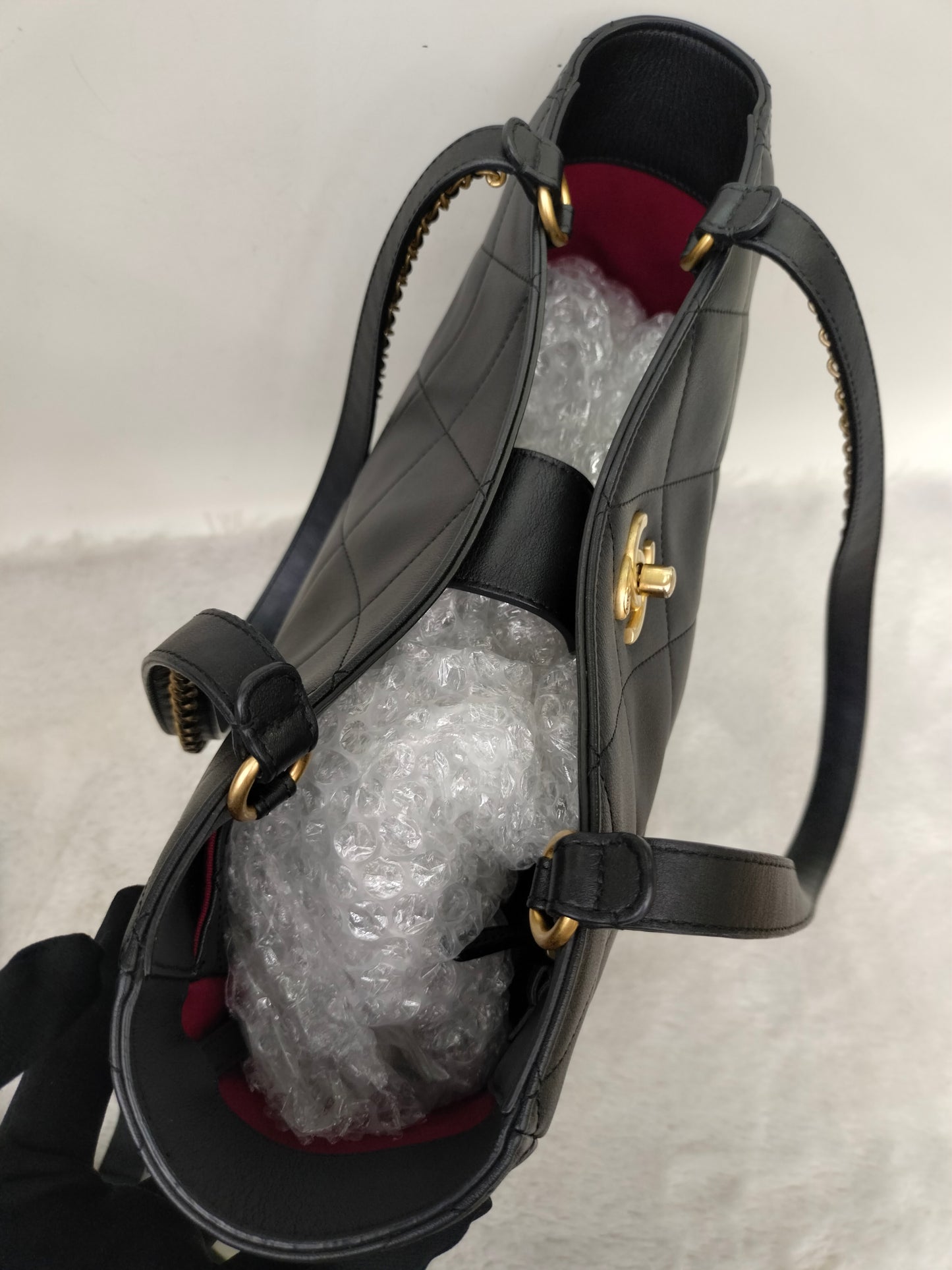 Chanel Chain Shopping Tote Calfskin Black GHW 2023 (CHIP)
