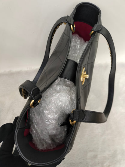 Chanel Chain Shopping Tote Calfskin Black GHW 2023 (CHIP)