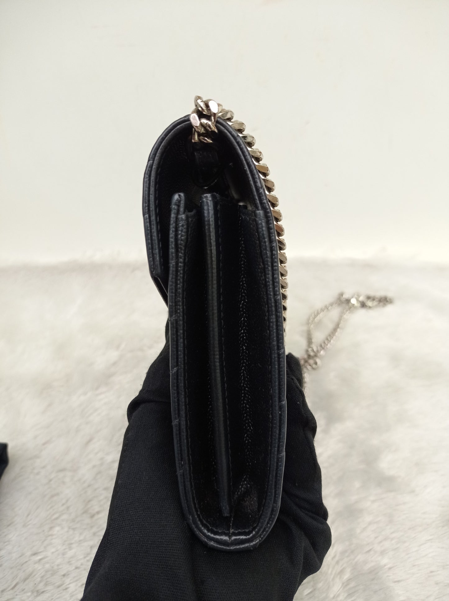 YsL WOC 22 Matelasse Monogramme Grained Black SHW 2018
