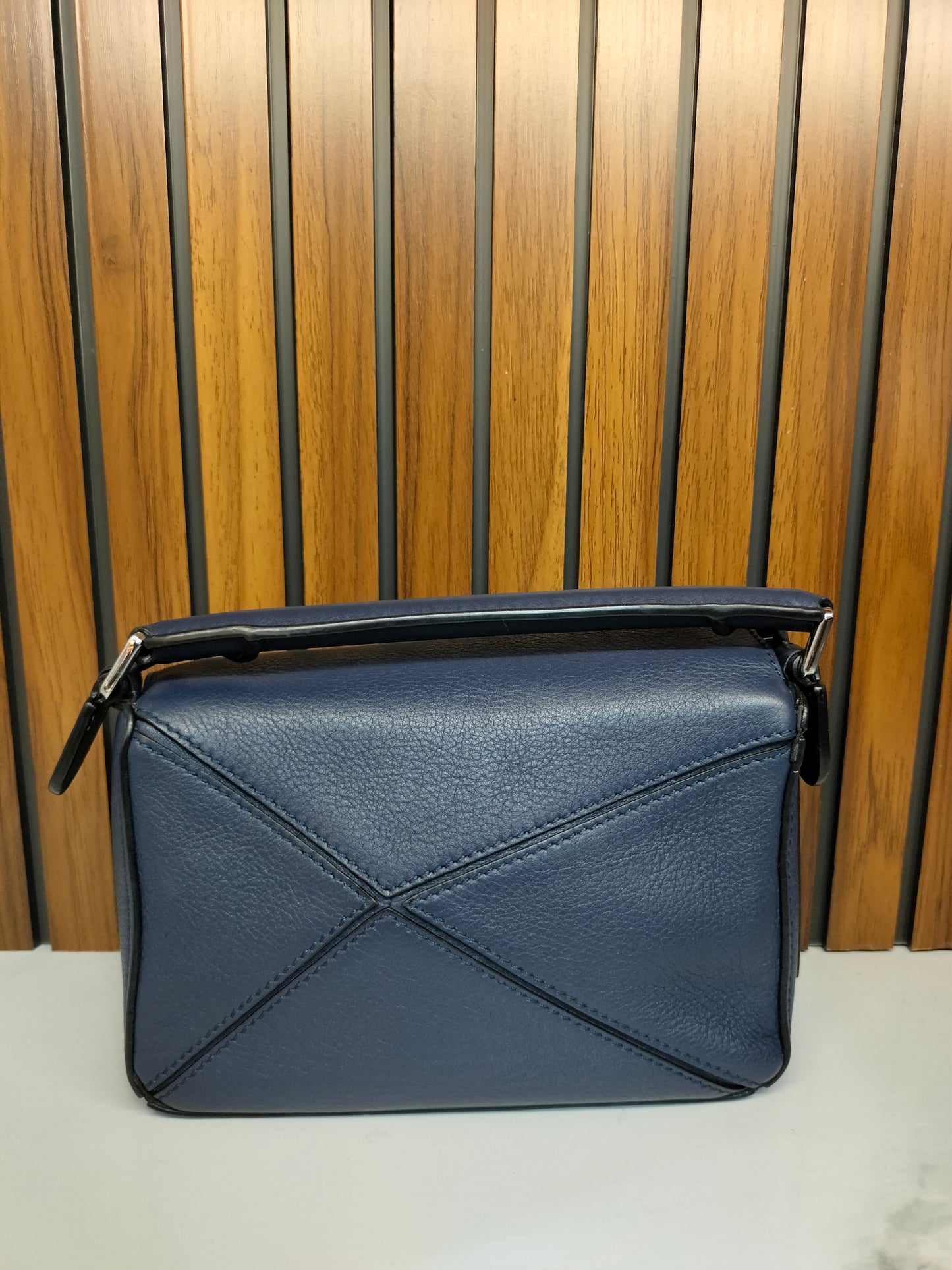 Loewe Puzzle Mini Grained Navy SHW 2020