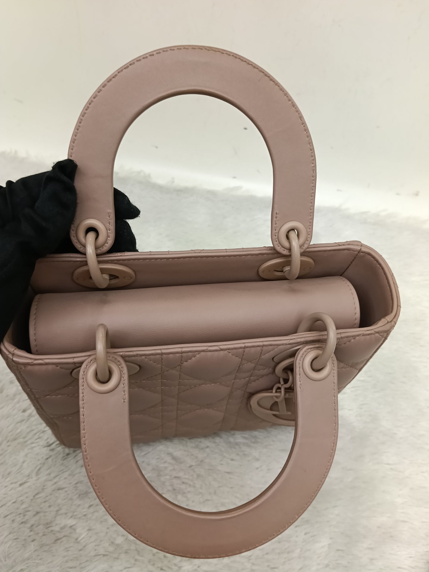 Lady Dior Small Ultra Matte Nude Blush 2020