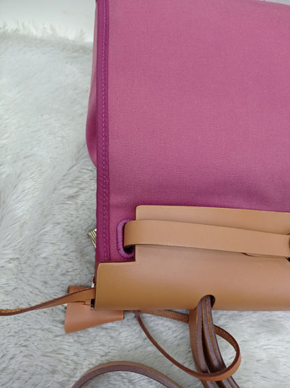 HB31 Canvas Magnolia Flap Beige PHW #O square