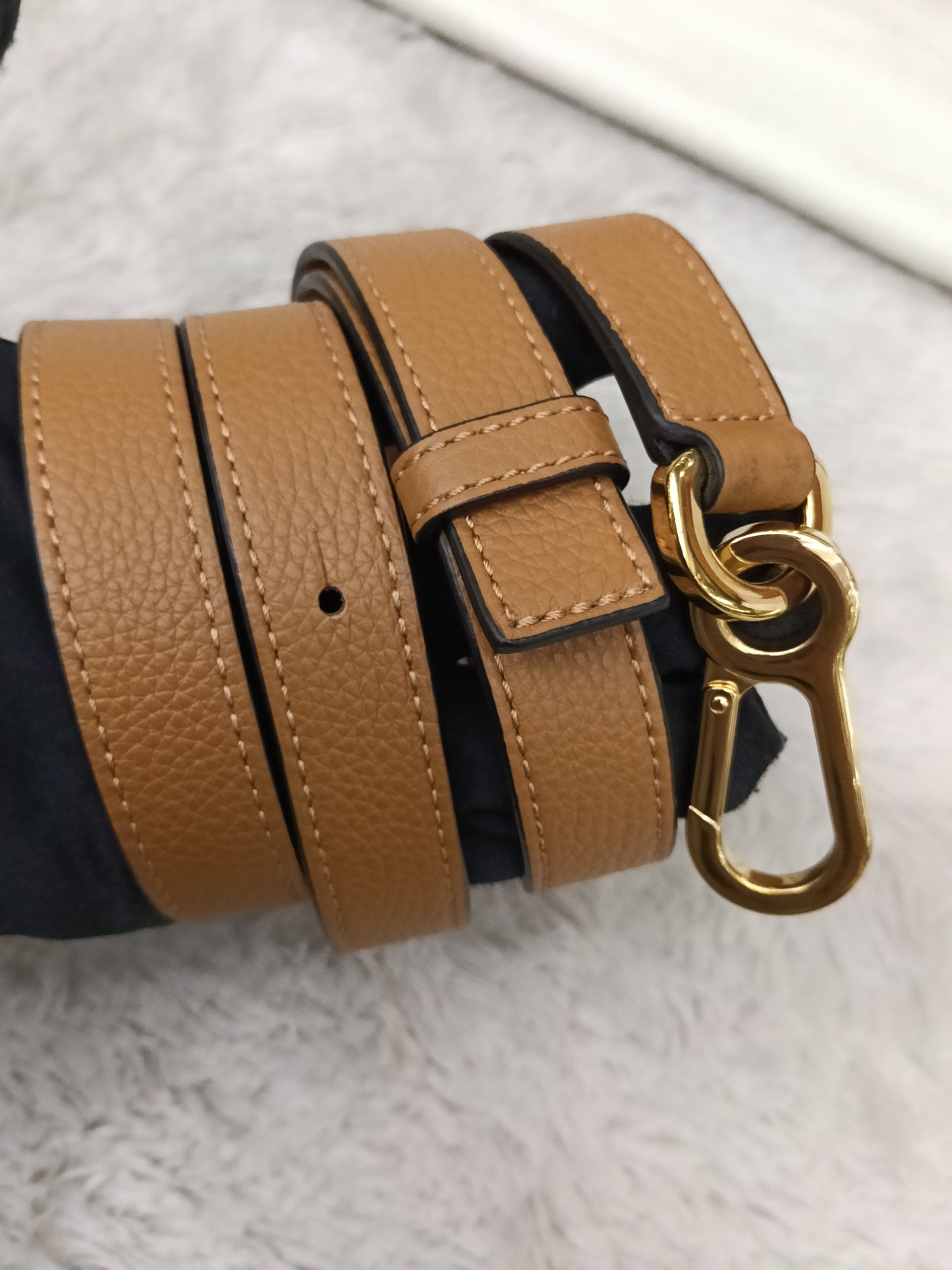 Loewe Puzzle Small Grained Caramel GHW 2023