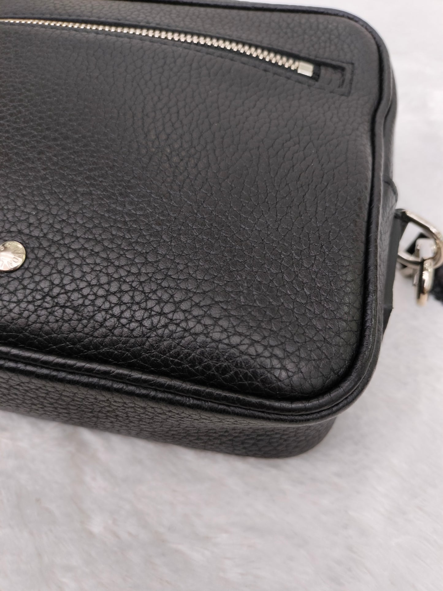 LV Kasai Clutch Grained Black 2019