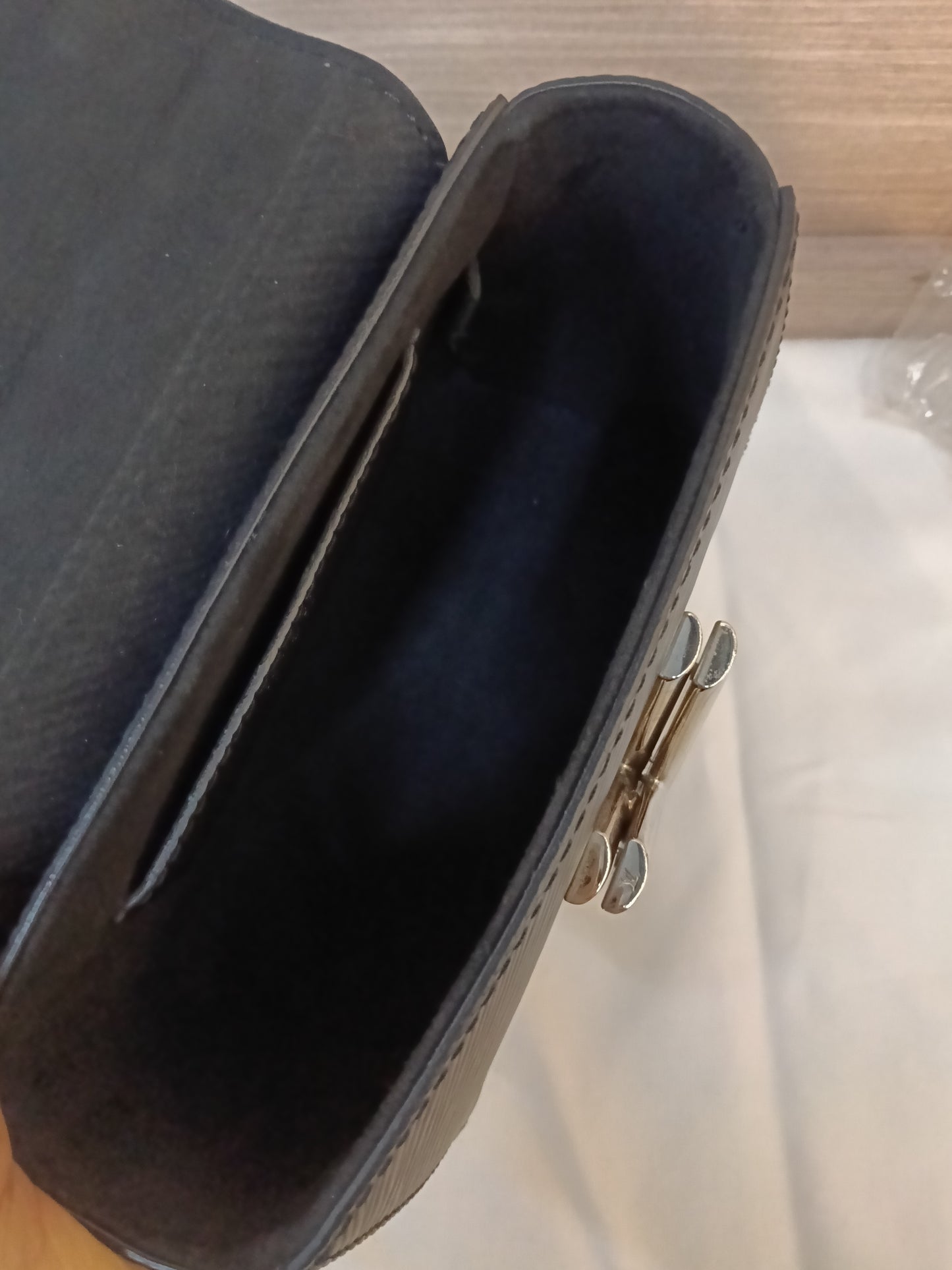 LV Twist Mini Epi Black 2020