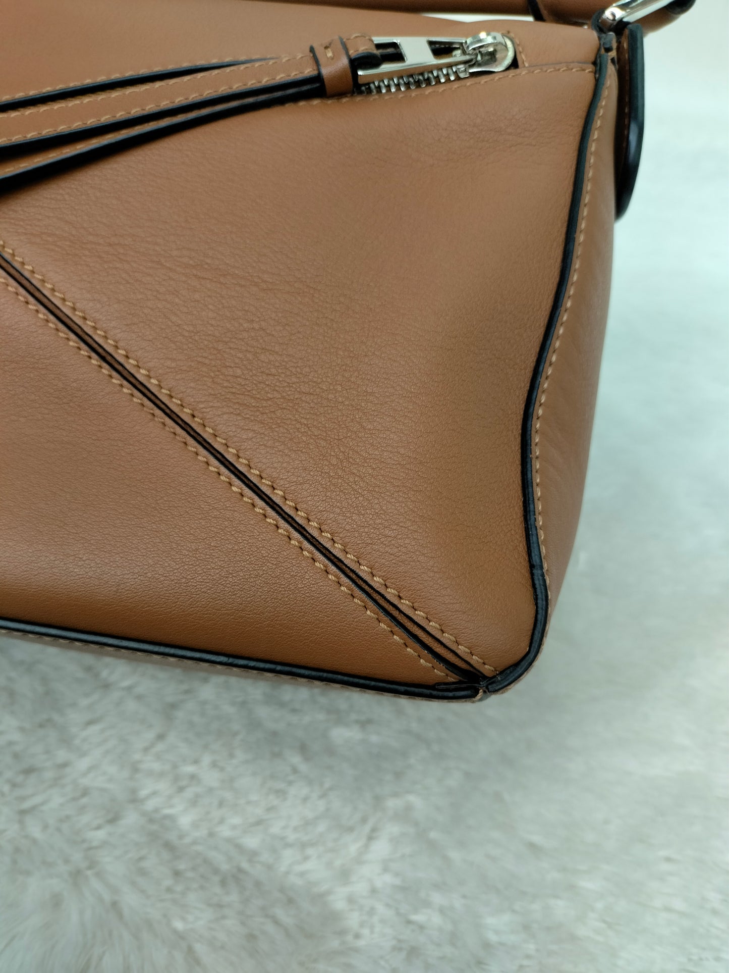 Loewe Puzzle Small Tan SHW 2019