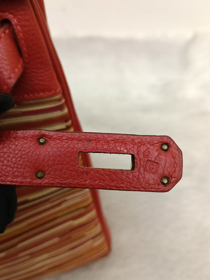 K32 Vibrato Rouge Vif GHW #G square