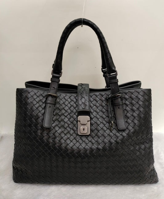 Bottega Veneta Intrecciato Medium Roma Black RHW 2010
