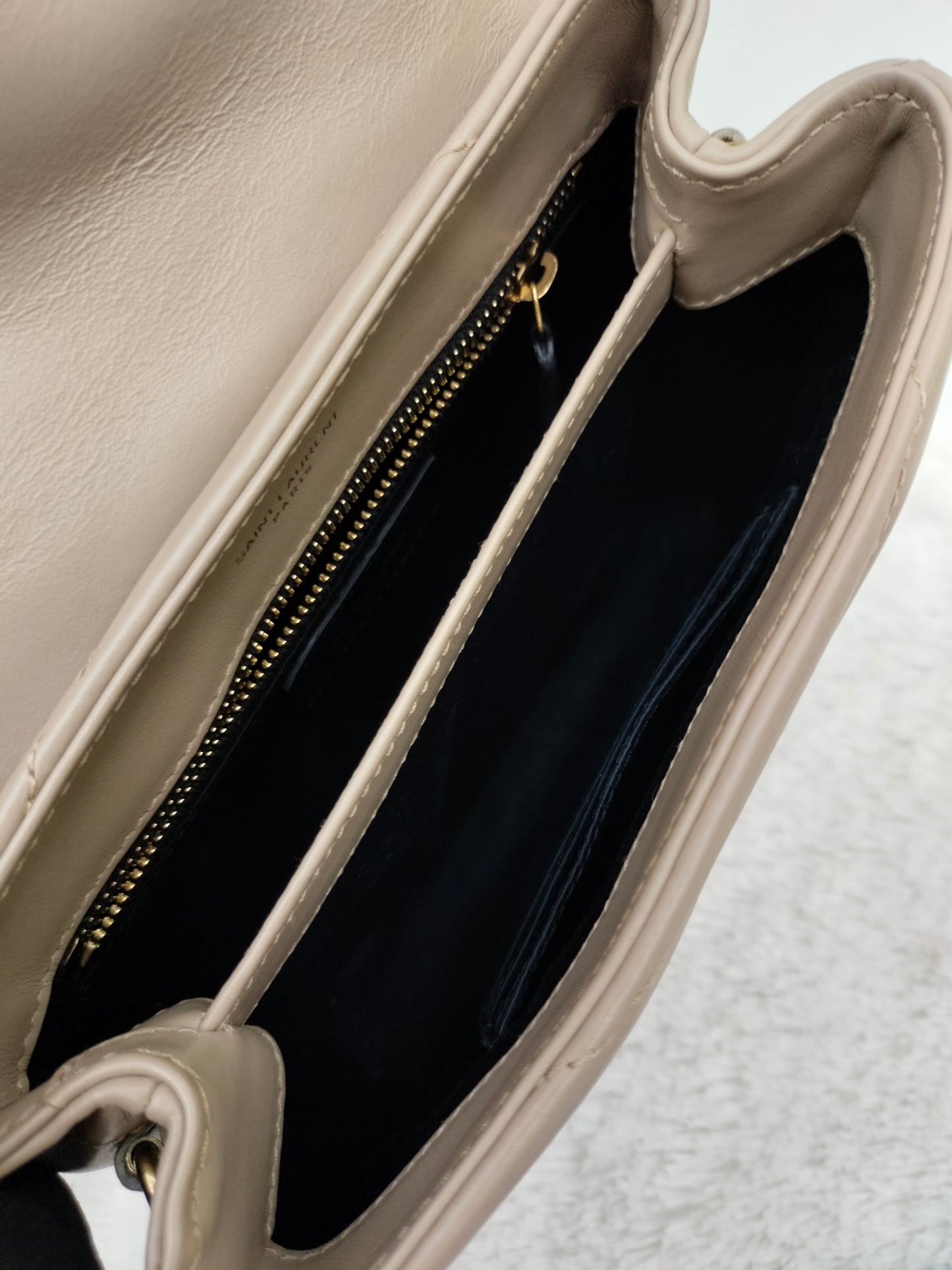 YsL Lou Lou Toy Chevron Beige GHW 2022
