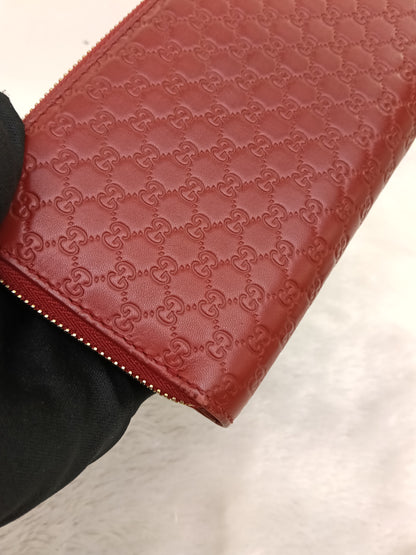 Gucci Bifold Wallet Zip Around Micro Guccissima Red GHW