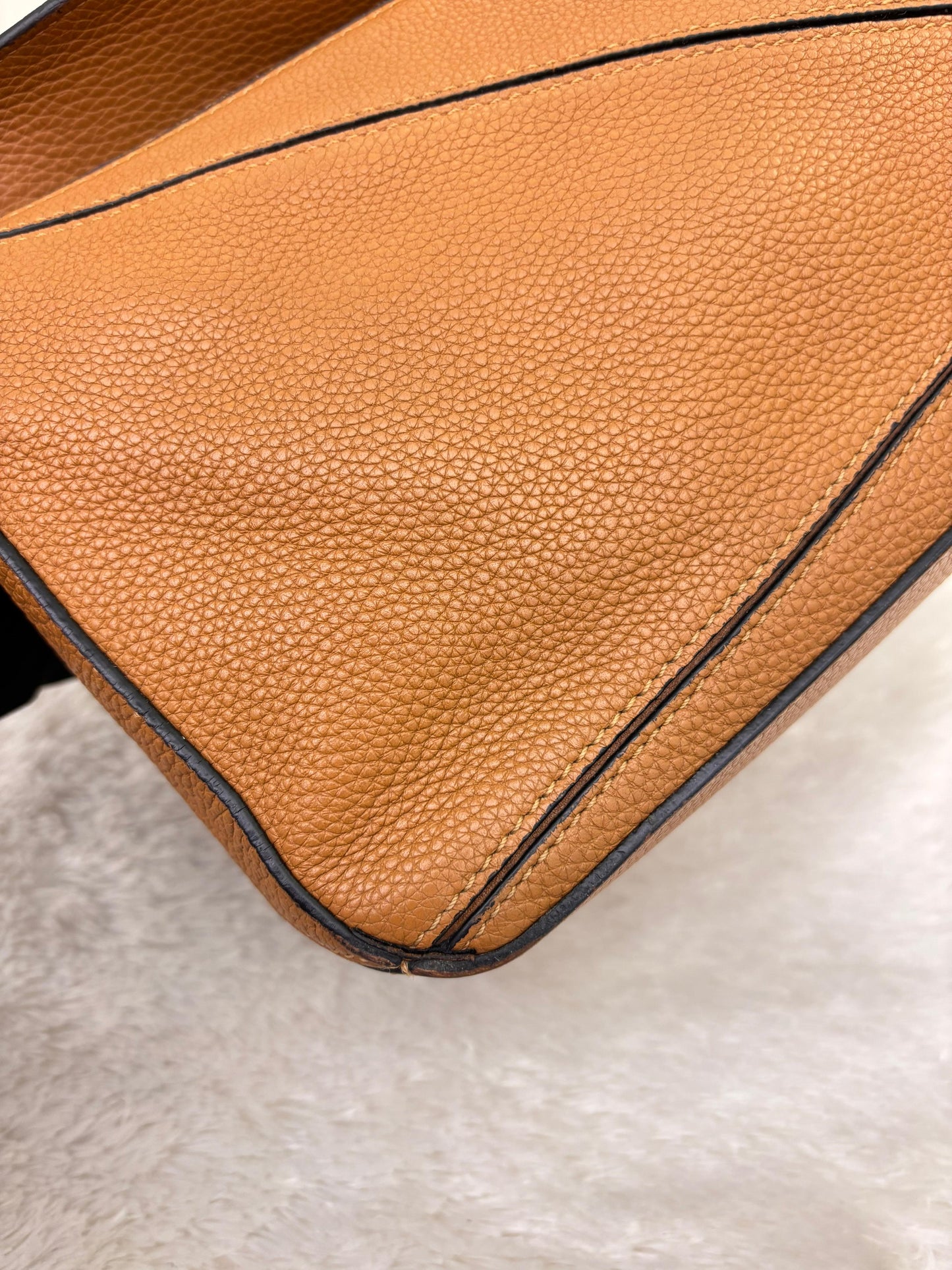 Loewe Puzzle Small Grained Tan GHW 2019