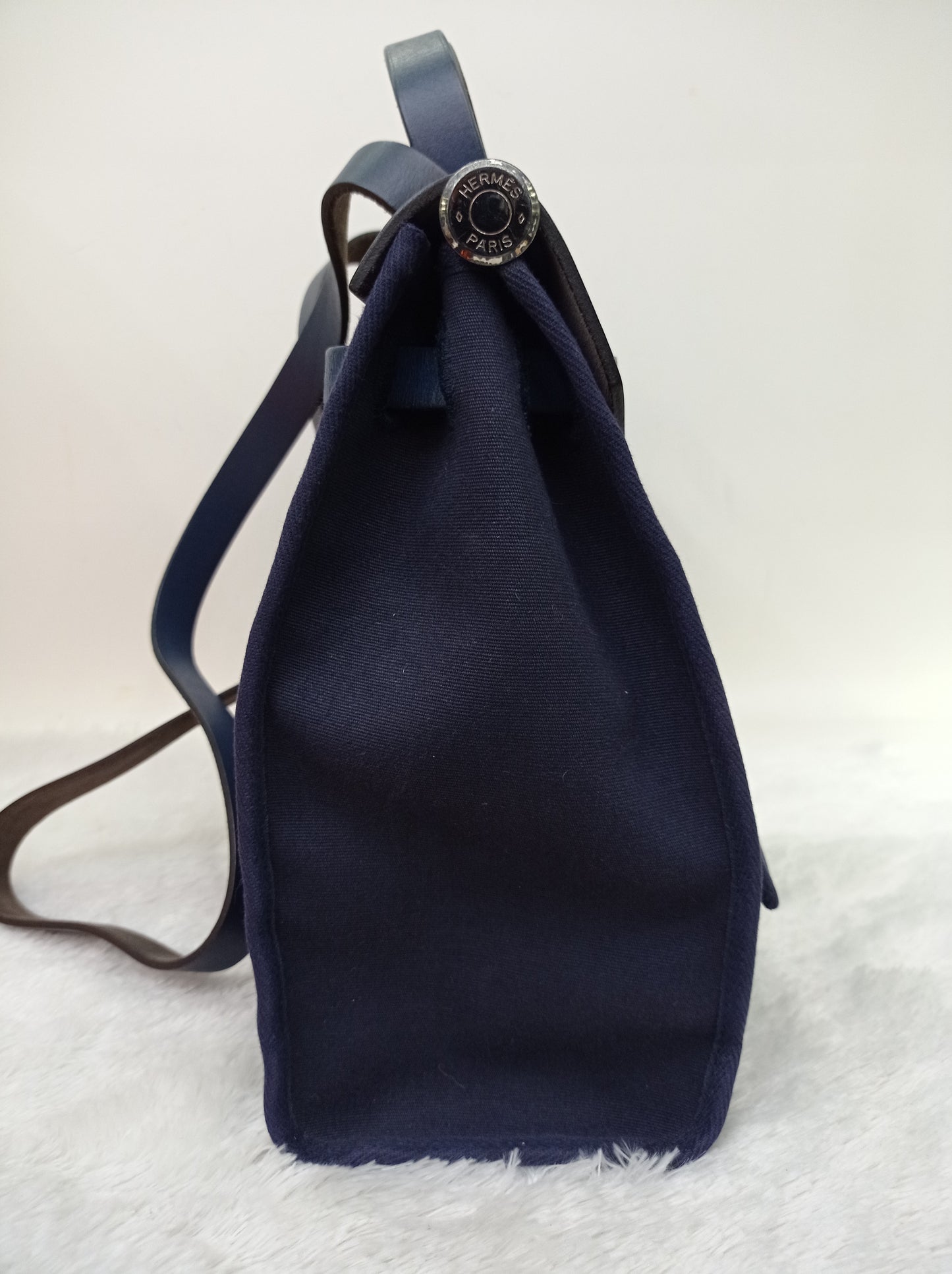 HB31 Canvas Navy PHW #F square