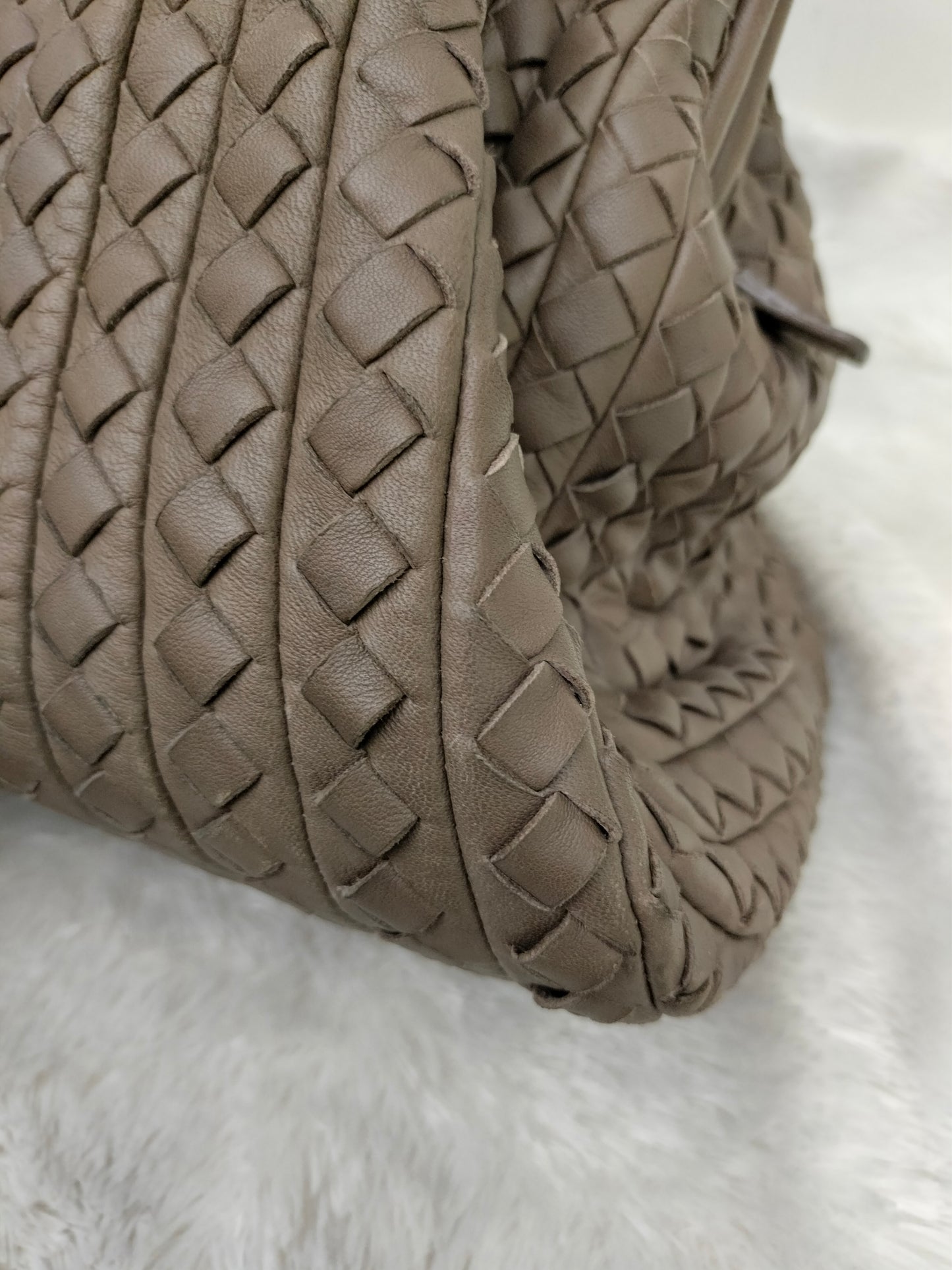 Bottega Veneta Intrecciato Doctor Bag Beige RHW 2008