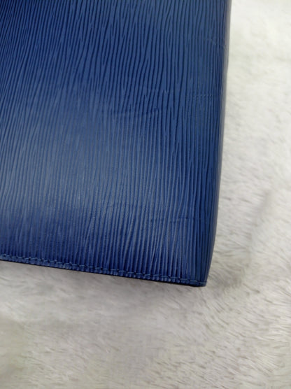 LV Pochette Voyage MM Taiga Epi Graphite Blue Grey 2018