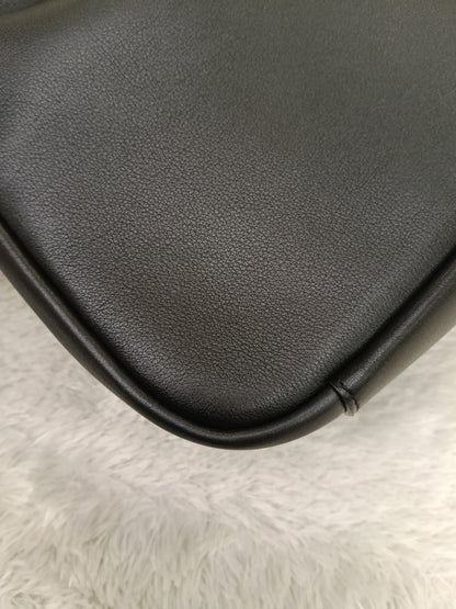 YsL Le 5 A 7 Supple Small Calfskin Black GHW 2026
