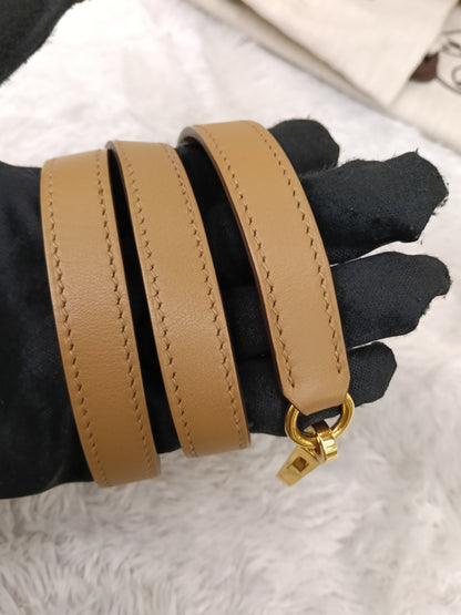 Hermes 2424 29 Togo Biscuit Alezan GHW #Z
