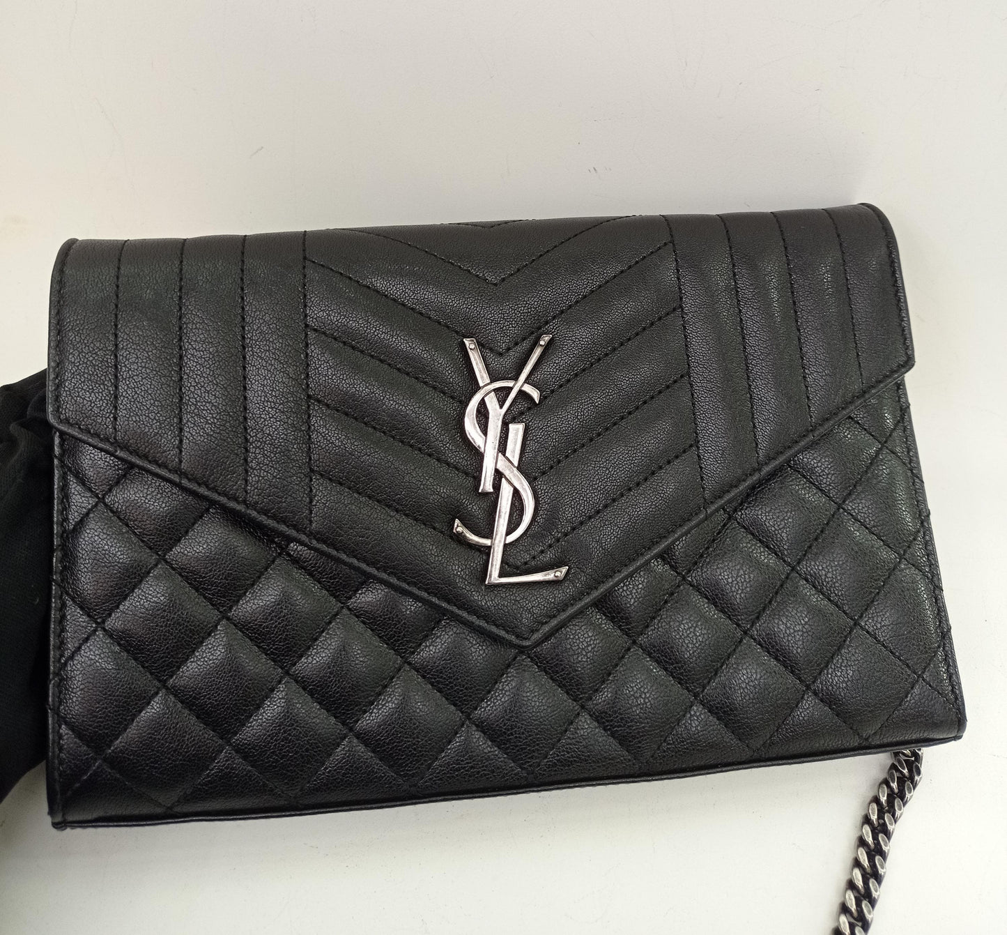 YsL WOC 22 Black RHW 2017