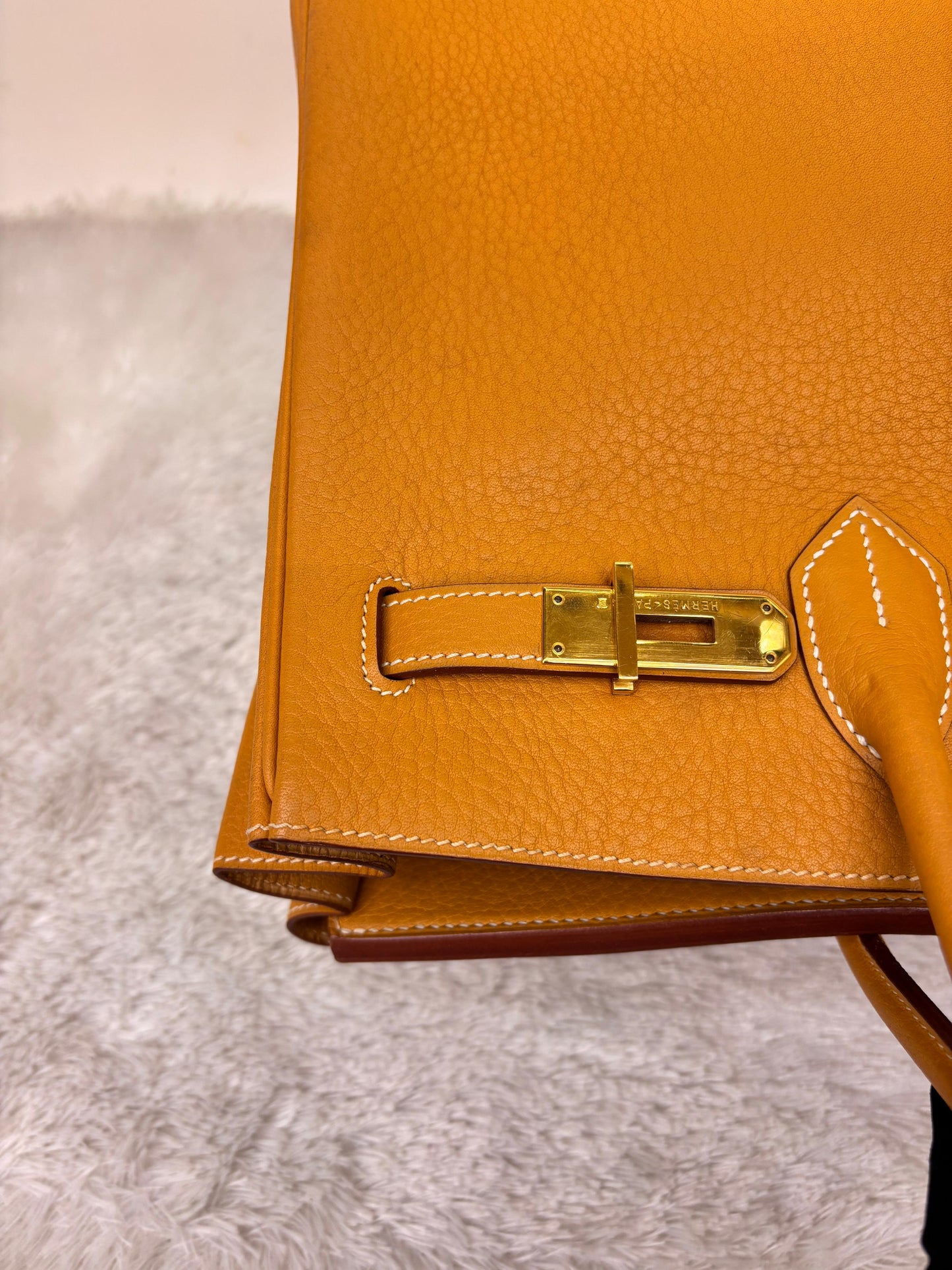 B35 Fjord Natural Sable GHW #F square