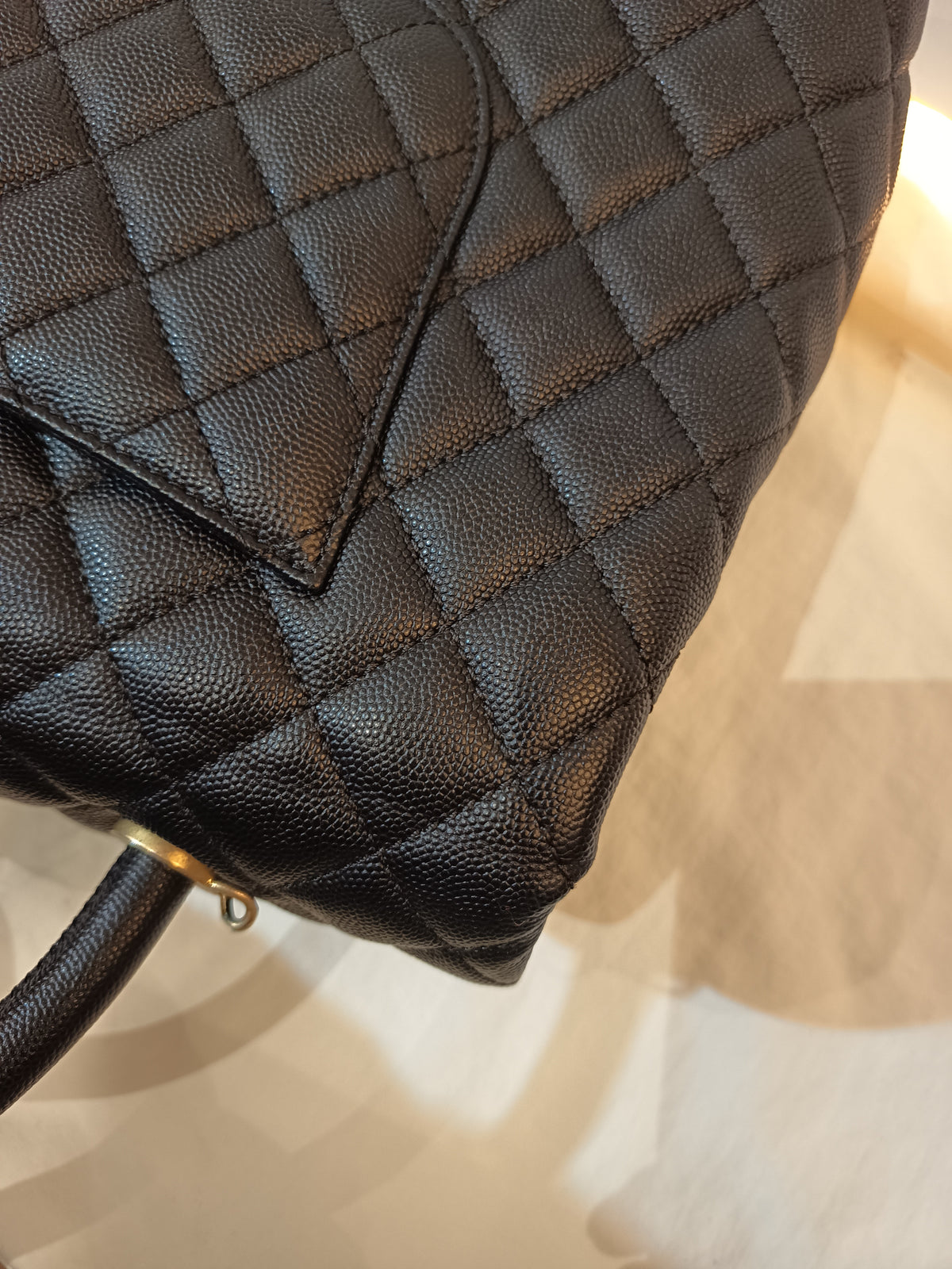 Chanel Coco Handle Large Caviar Black GHW #25
