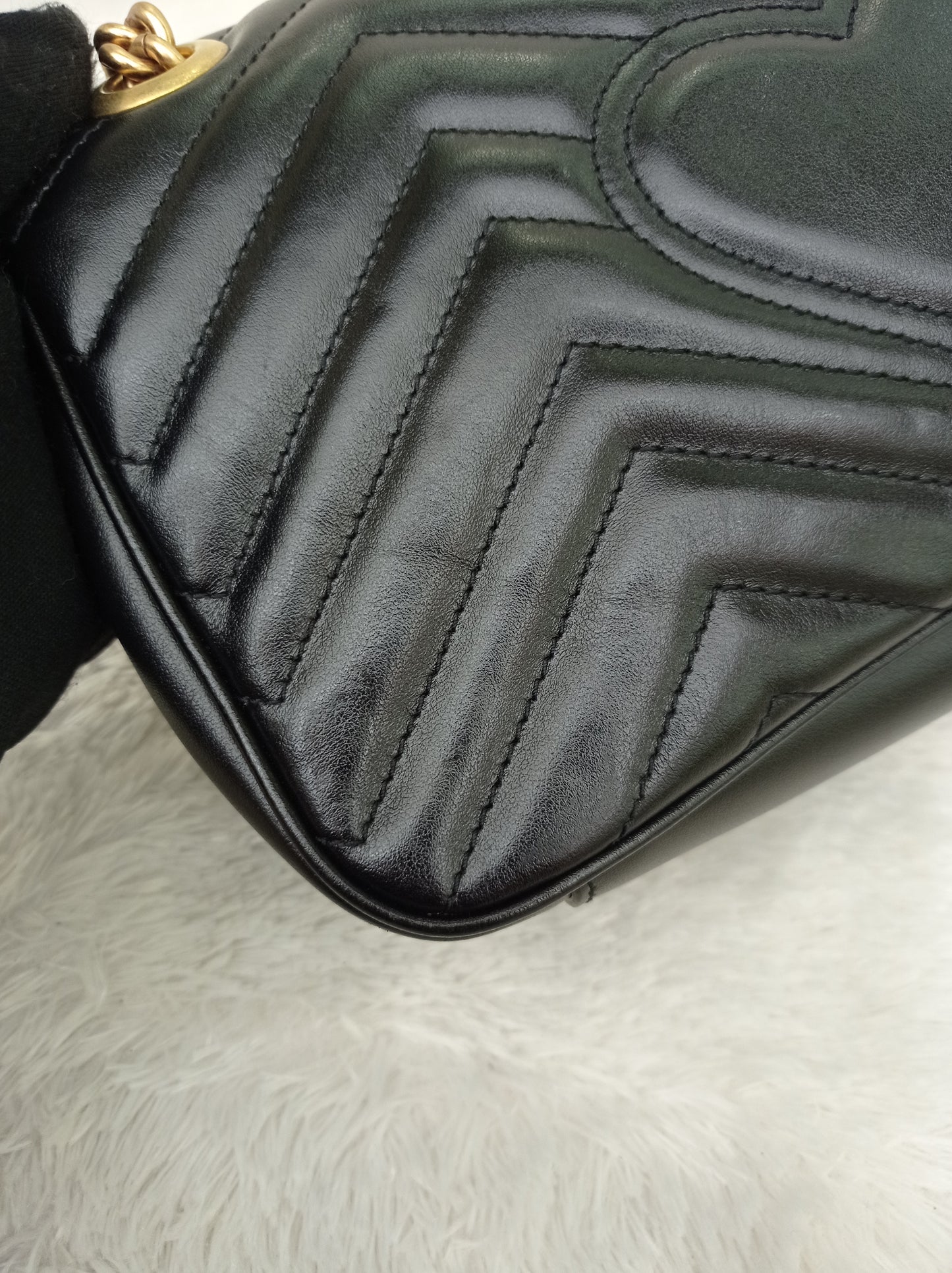 Gucci Marmont Small Black GHW