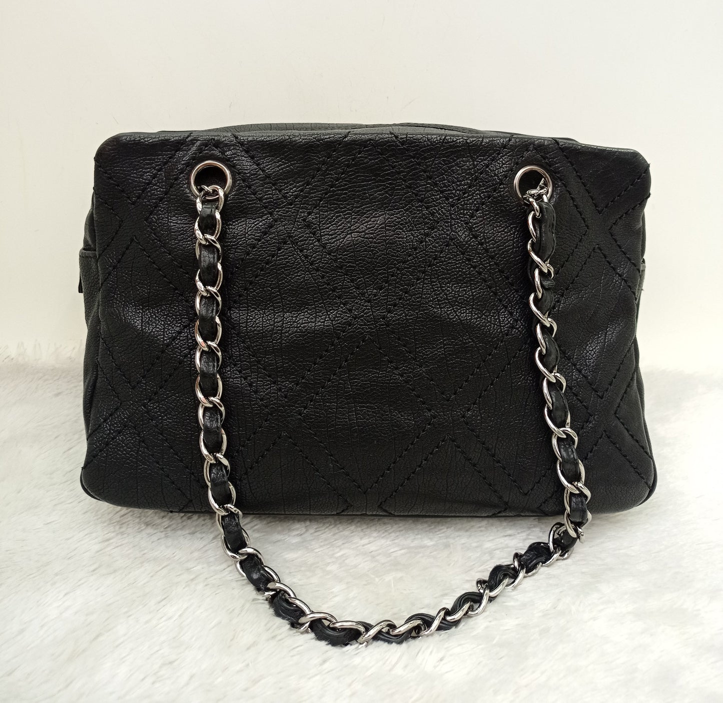 Chanel Tote Diamond Stitch Small Caviar Black SHW #10