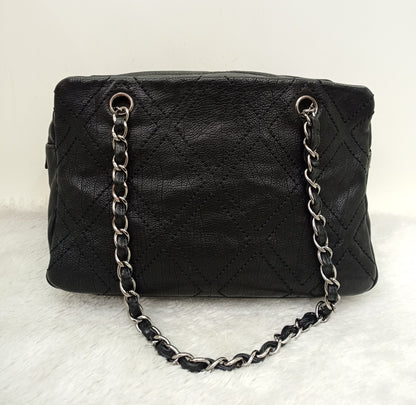 Chanel Tote Diamond Stitch Small Caviar Black SHW #10