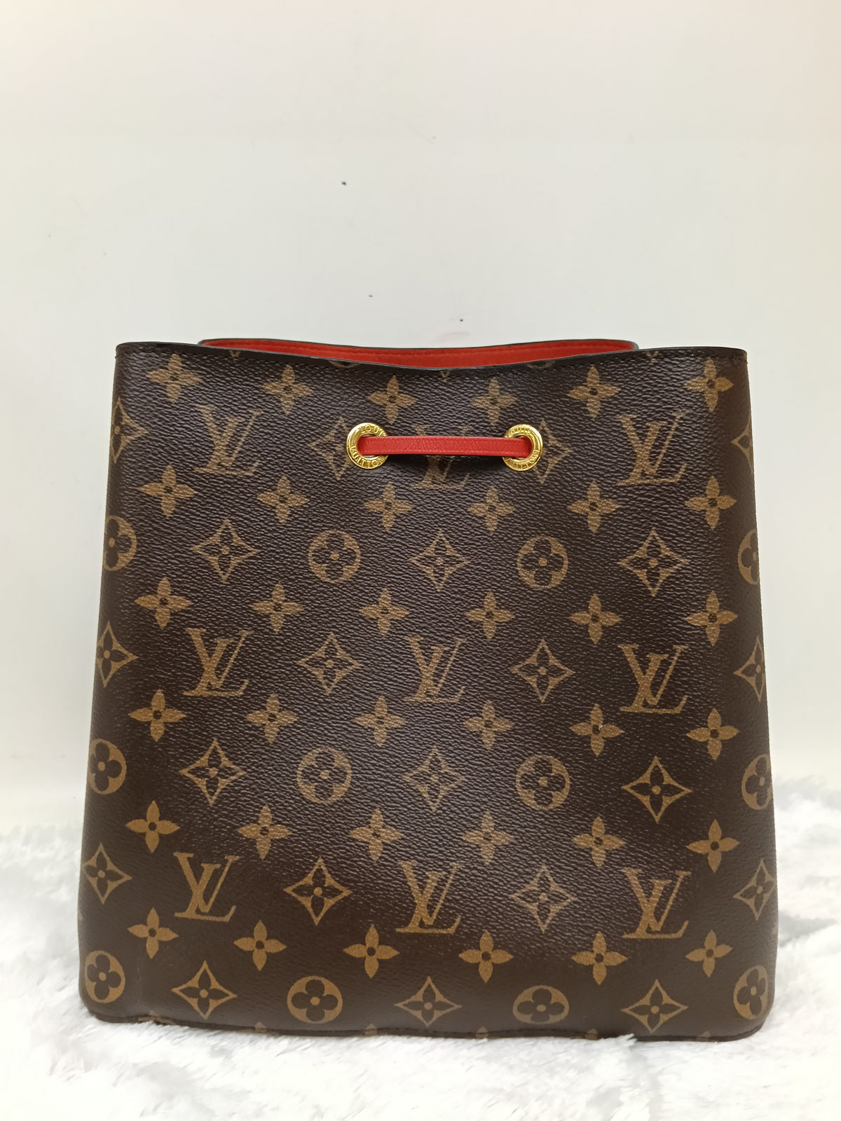 LV Neo Noe MM Monogram Coquelicot 2018