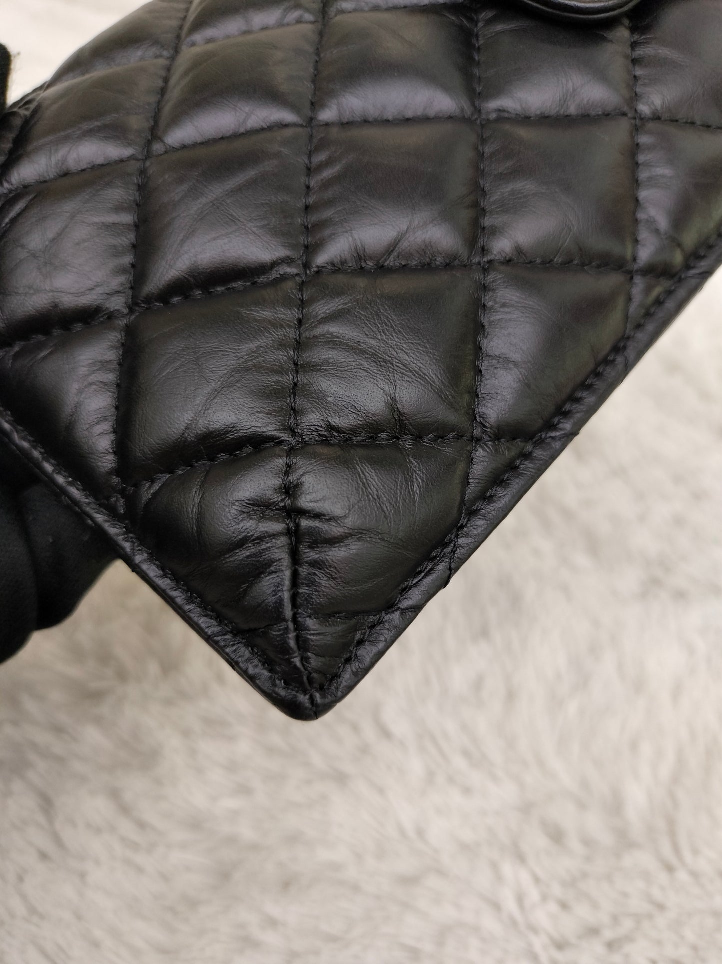 Chanel Reissue Phone Case Small Calfskin Black GHW #30