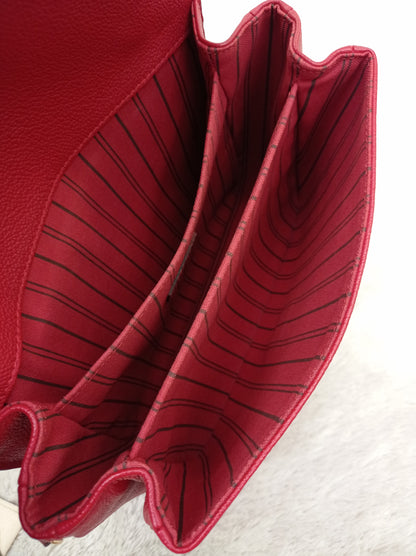 LV Metis Empreinte Cerise 2018