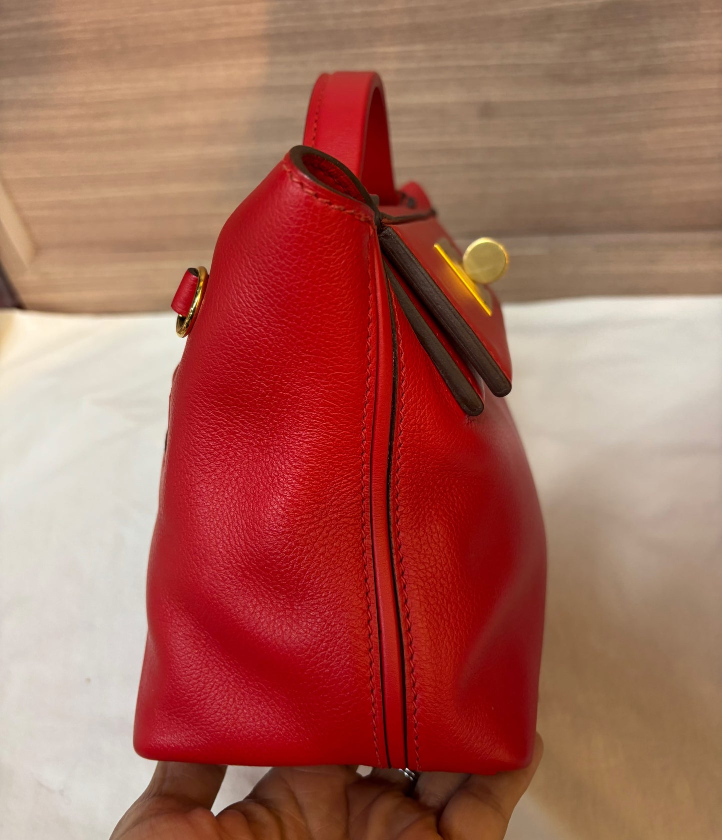 Hermes 2424 Mini Evercolour Swift Rouge De Coeur GHW #Y
