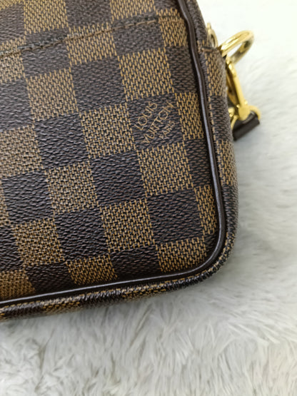 LV Macao Pochette Damier 2012