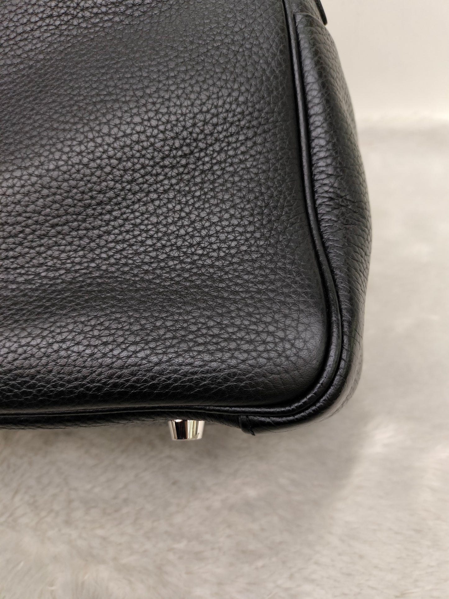 Lindy 30 Clem Black PHW #Q square