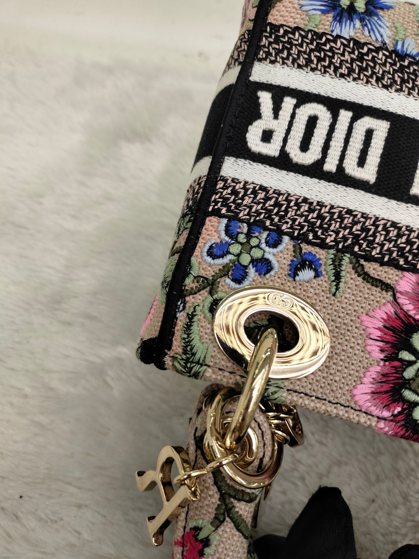 Lady Dior Mini D Lite Embroidered Canvas Mille Fleurs GHW 2023
