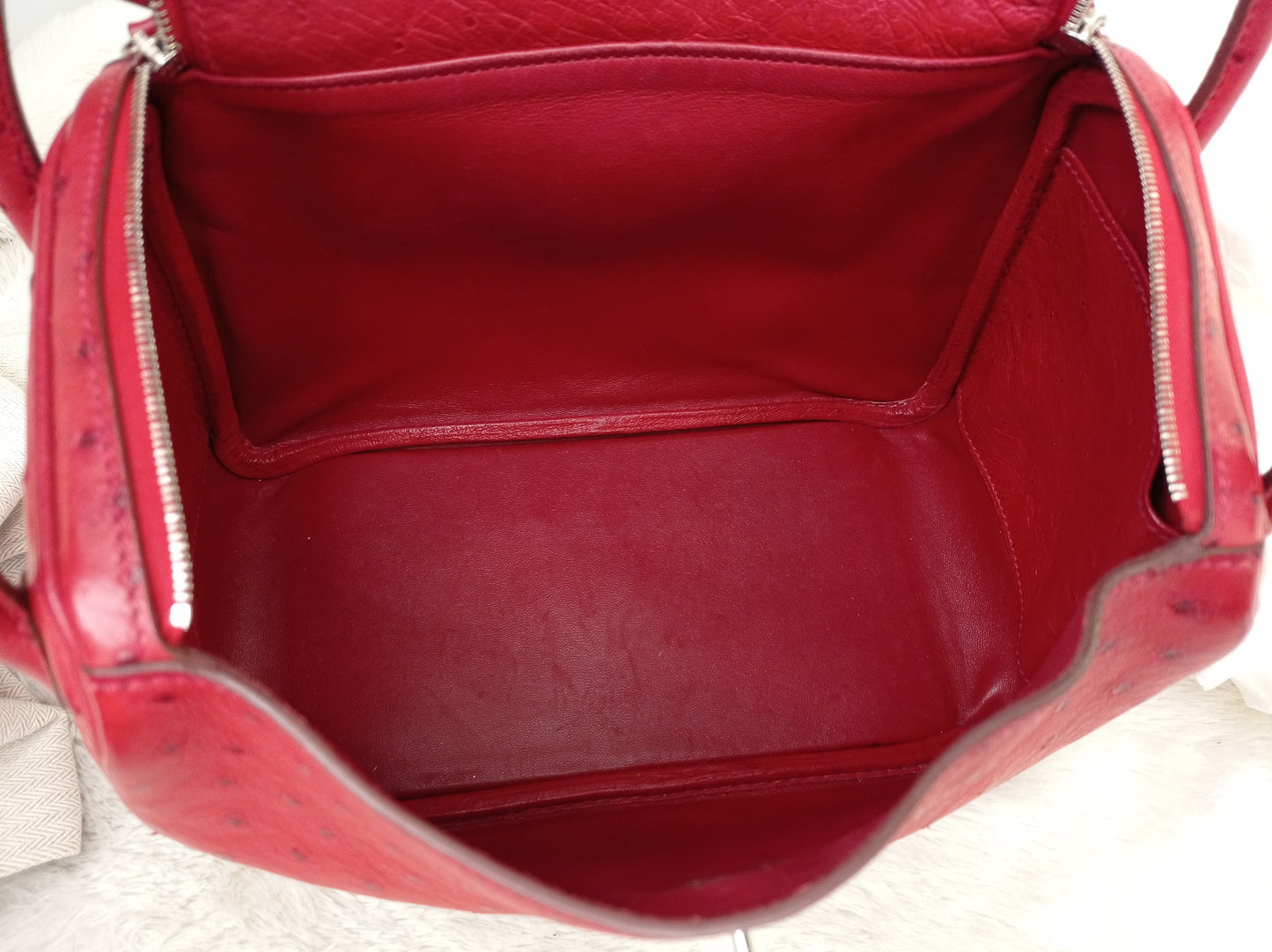 Lindy 26 Ostrich Rouge De Coeur PHW #X