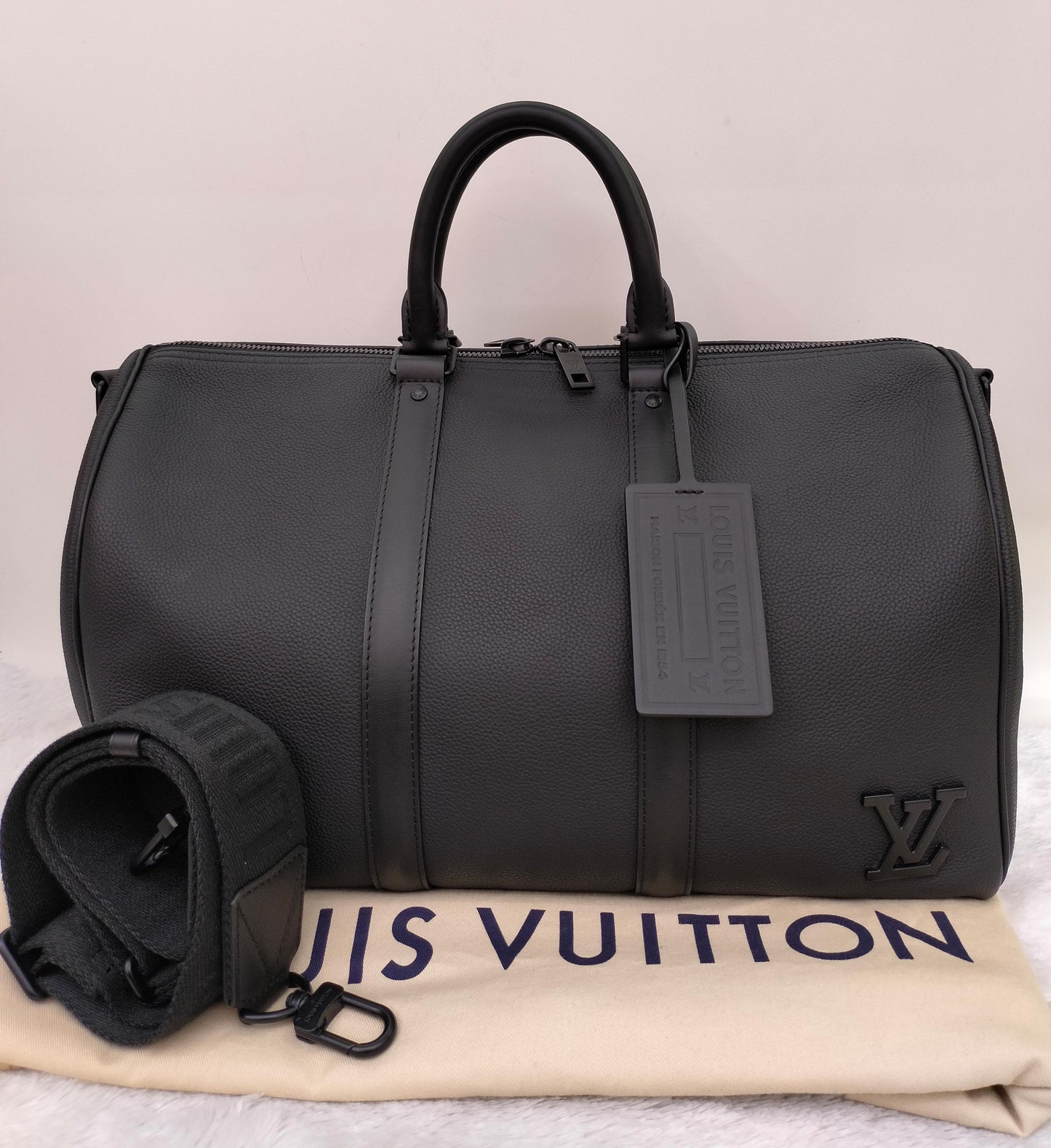 LV Keepall 50 Aerogram All Black (CHIP)