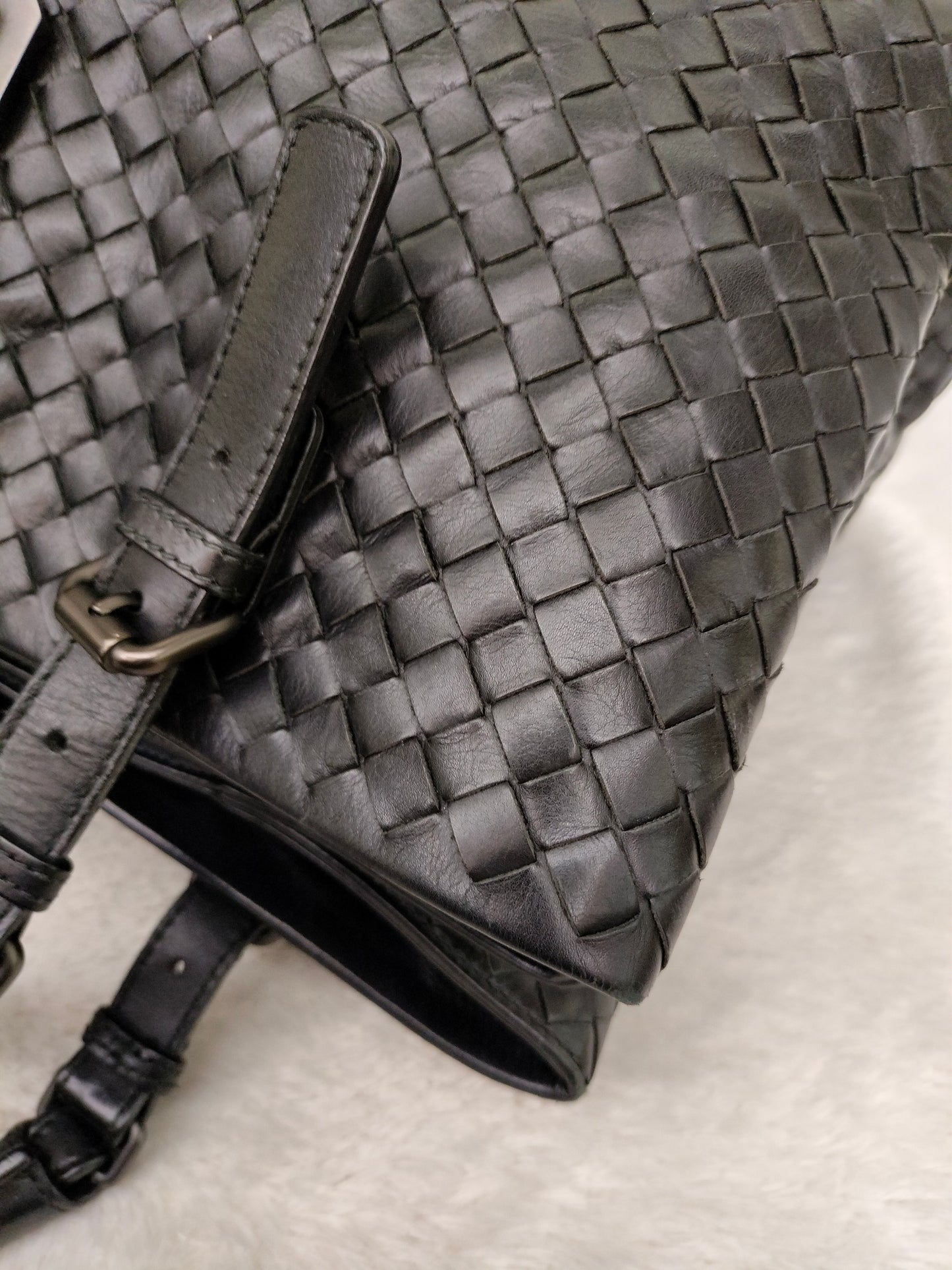 Bottega Veneta Intrecciato Medium Roma Black RHW 2010