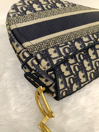 Dior Saddle Medium Oblique Embroidered Navy GHW 2020