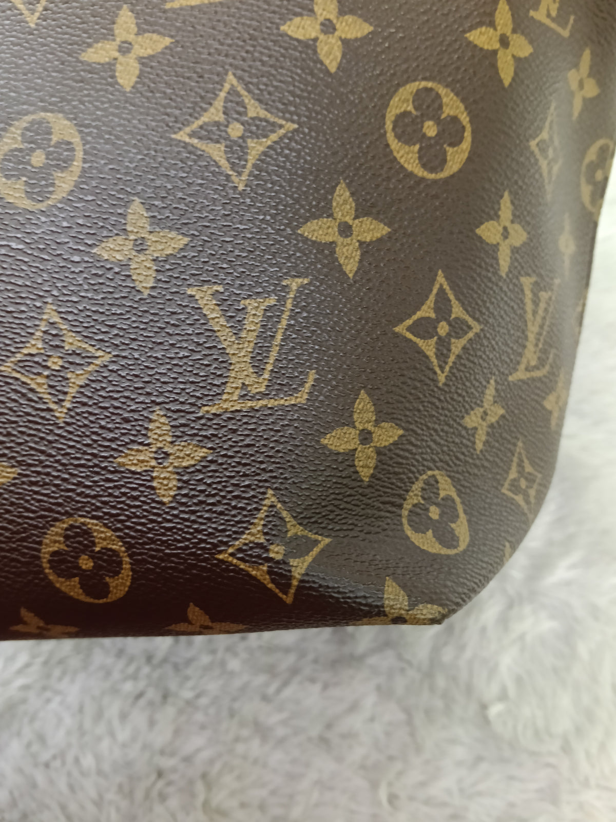 LV Blocks Zipped Tote Monogram Marine Noir 2011