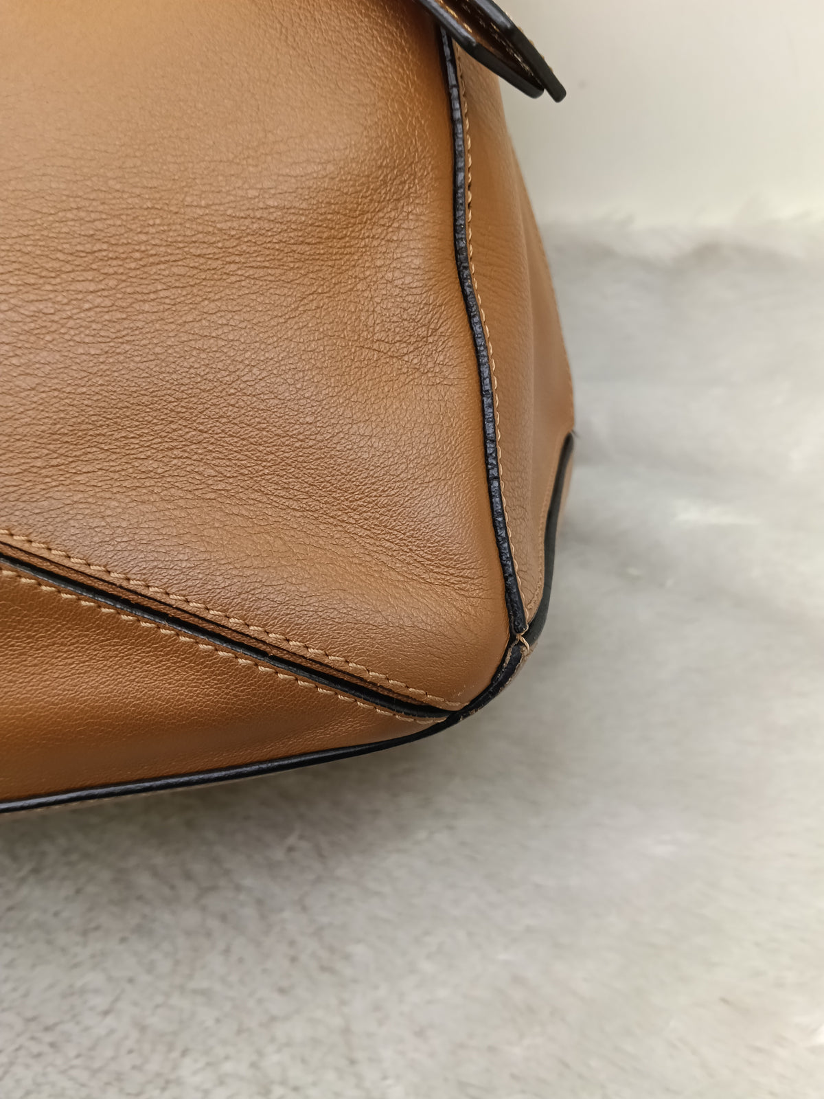 Loewe Puzzle Large Calfskin Tan SHW 2016