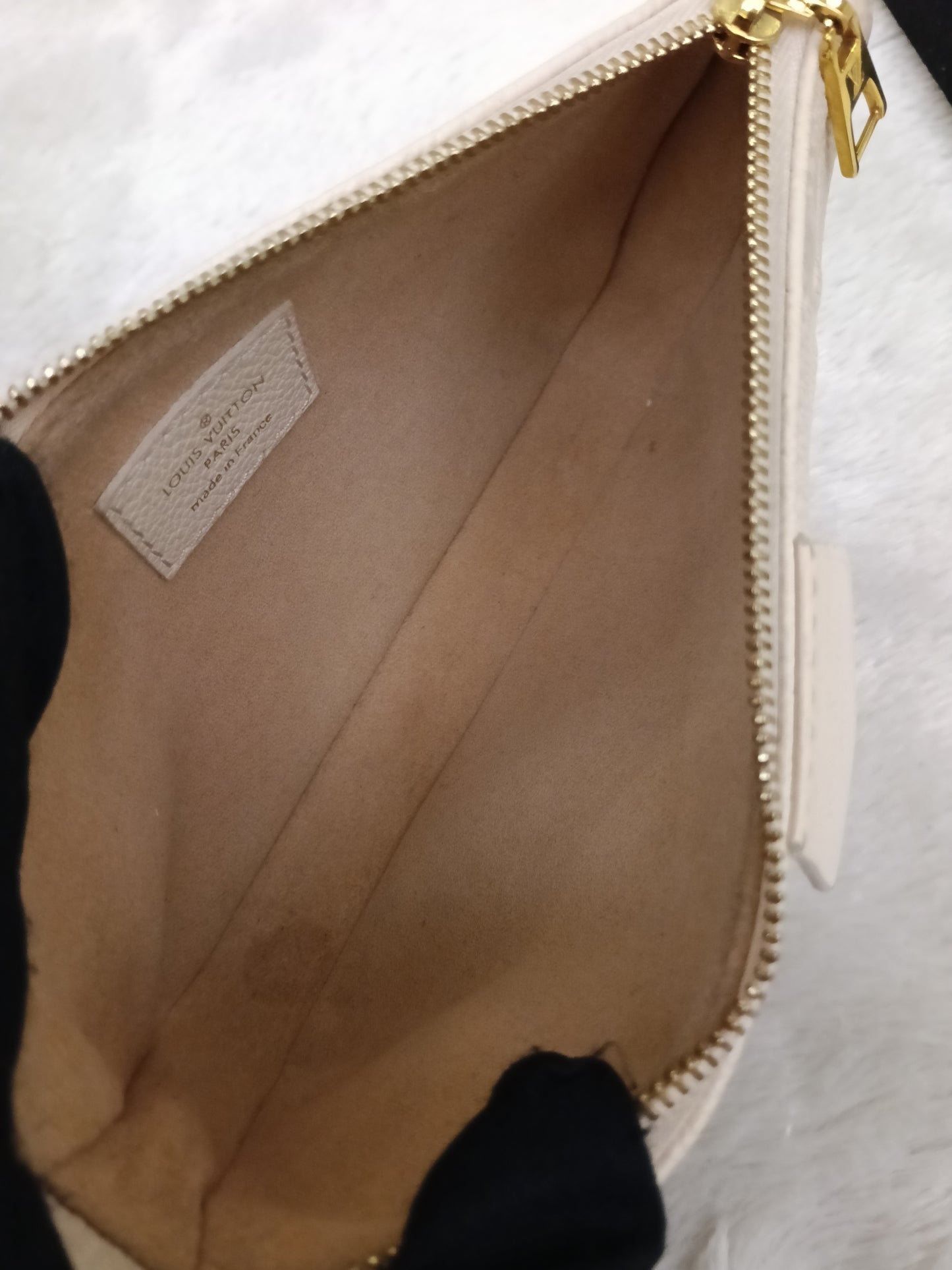 LV Multi Pochette Accecories NV Monogram Empreinte Creme Beige (CHIP)