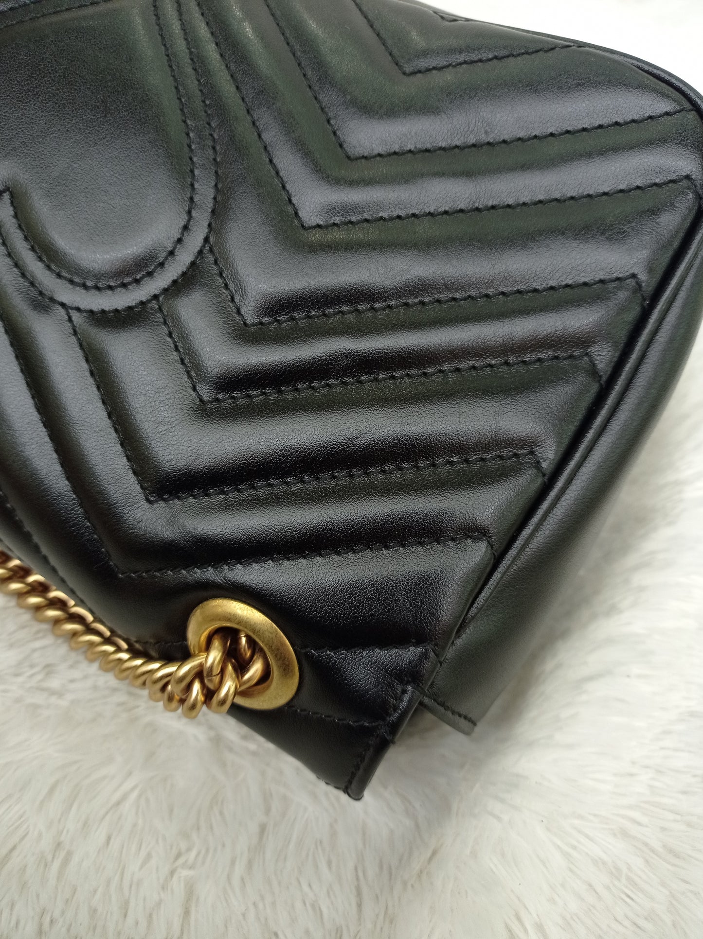 Gucci Marmont Small Black GHW
