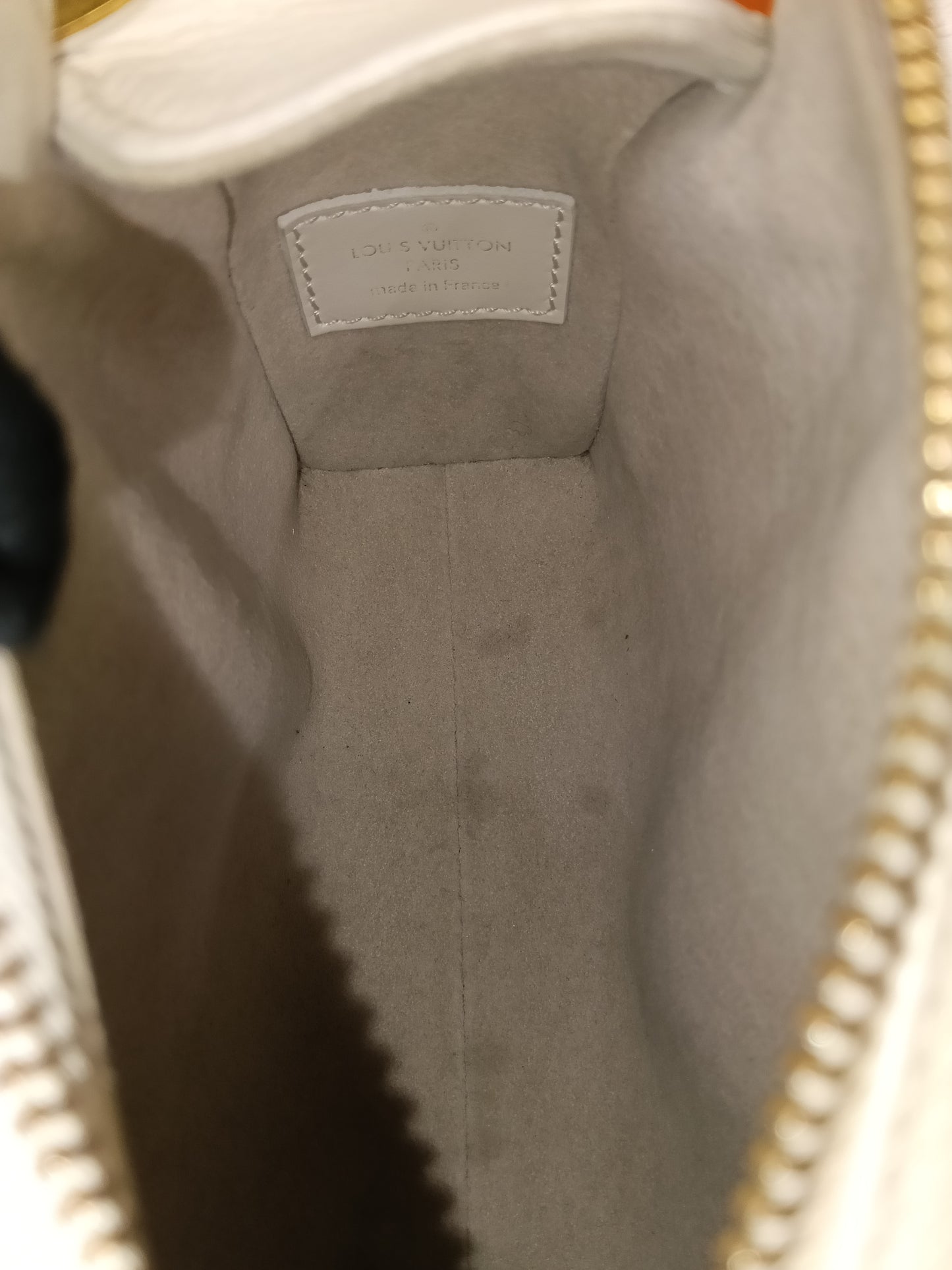 LV Side Trunk PM Grained Calfskin Chalk (CHIP)