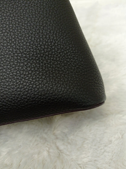 LV Capucines PM Taurillon Noir 2019