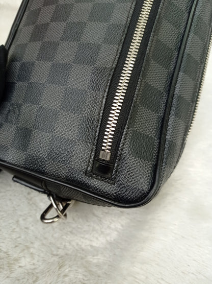 LV Kasai Clutch Graphite 2017