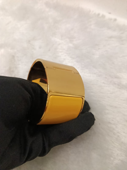 *NEW* Hermes Clic Clac XL Enamel Yellow GHW