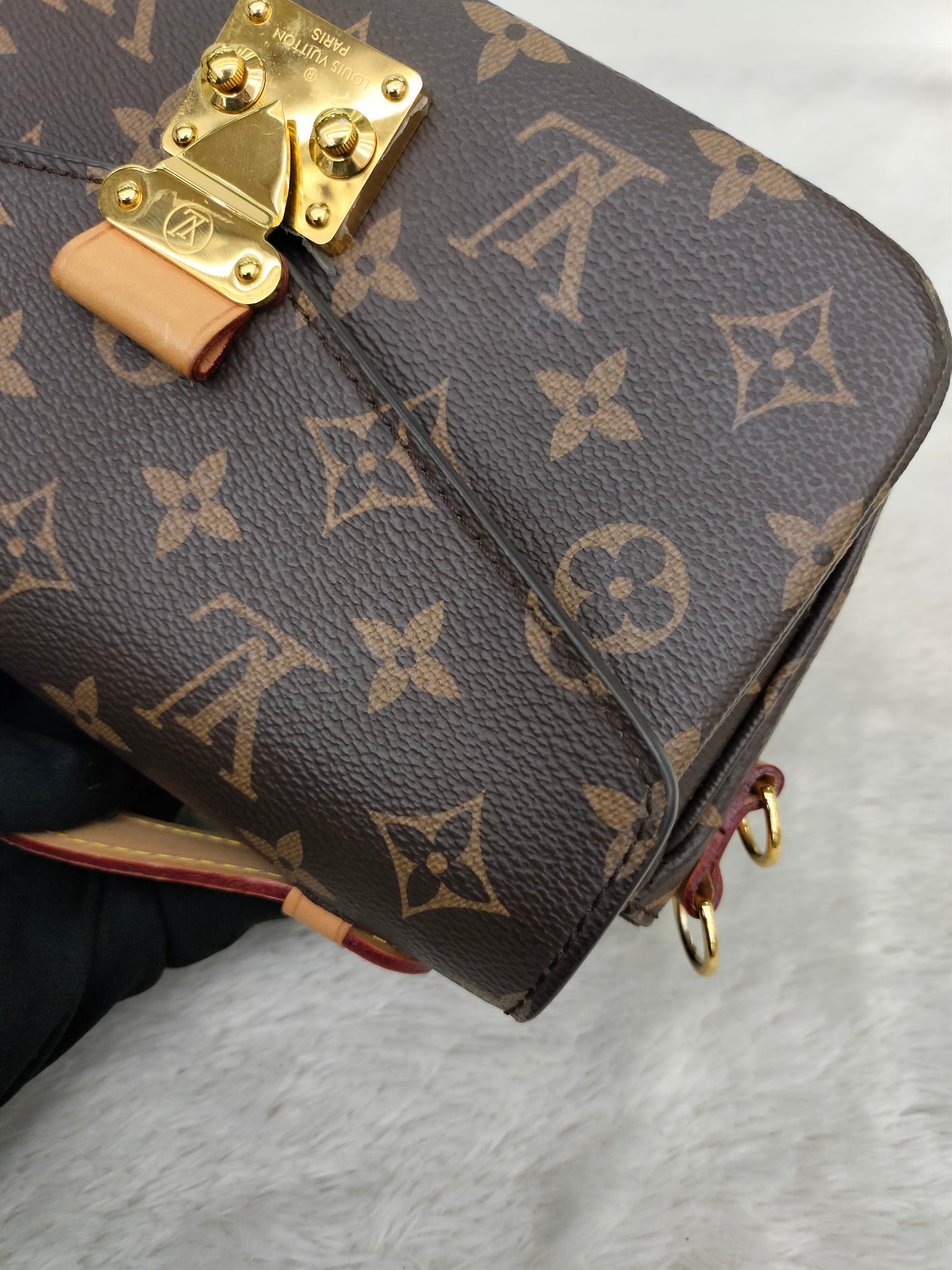 LV Metis East West Monogram (CHIP)
