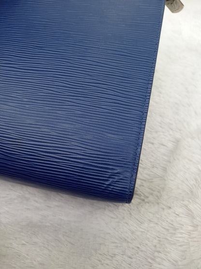LV Pochette Voyage MM Taiga Epi Graphite Blue Grey 2018