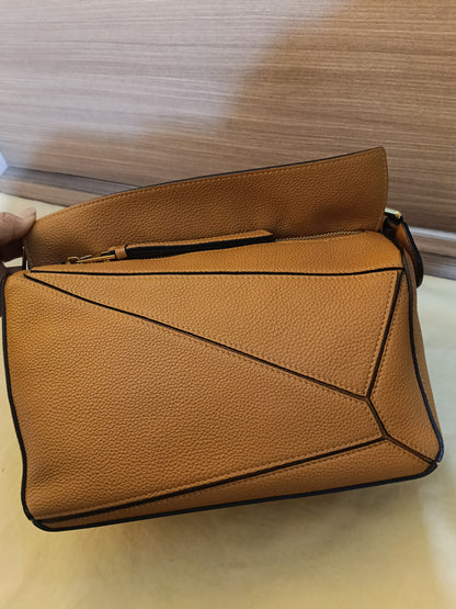 Loewe Puzzle Small Grained Caramel GHW 2021